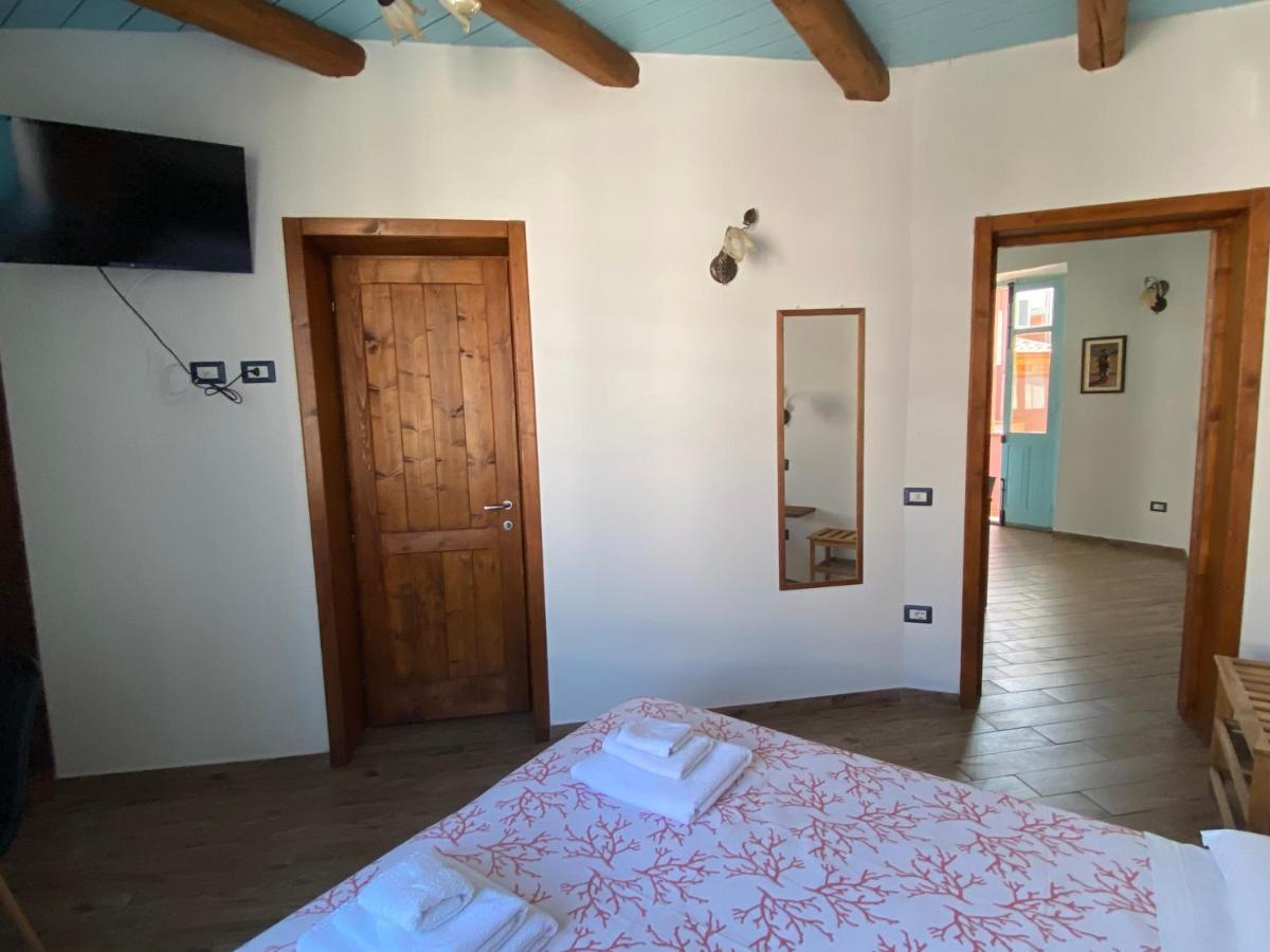B&B Alba Chiara โอริสตาโน ภายนอก รูปภาพ