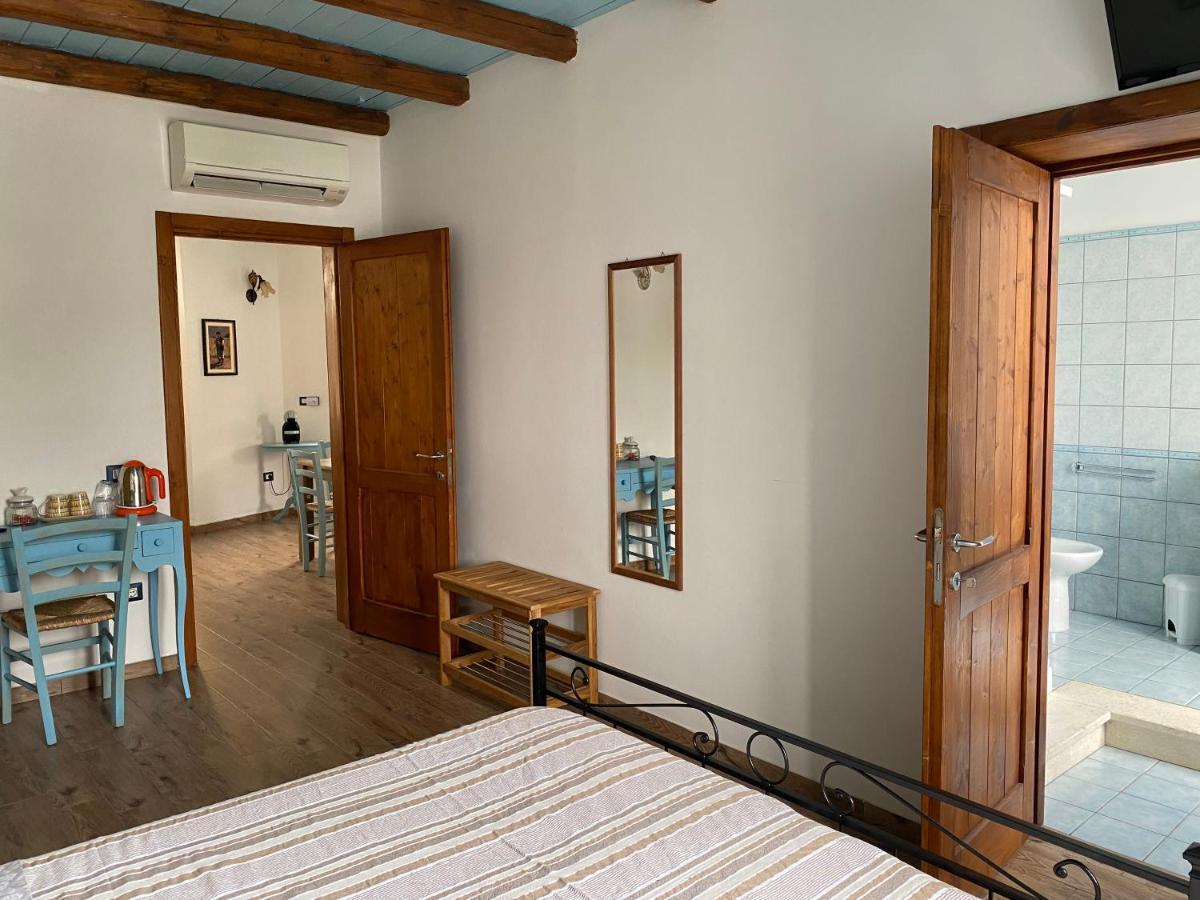 B&B Alba Chiara โอริสตาโน ภายนอก รูปภาพ